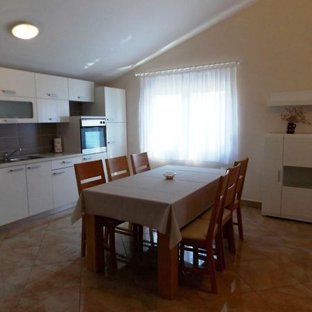 Apartment Vir Εξωτερικό φωτογραφία