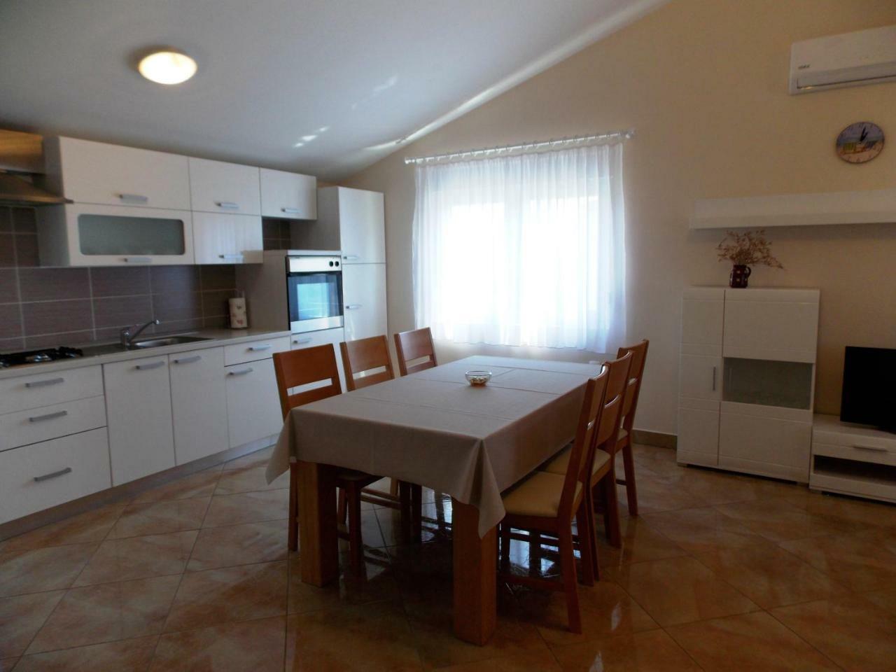 Apartment Vir Εξωτερικό φωτογραφία