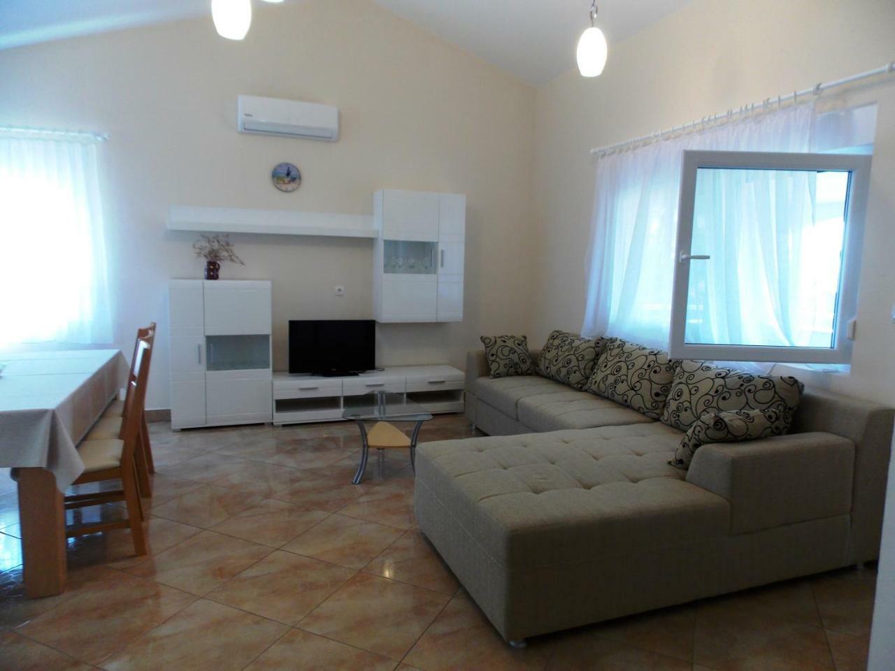 Apartment Vir Εξωτερικό φωτογραφία